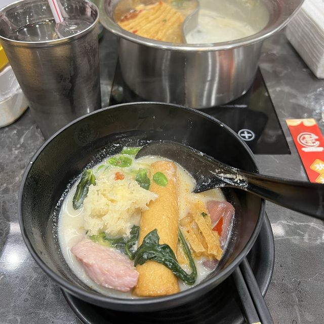 อากาศเย็นหน้าฝน ชวนมาซดหม่าล่ากันค่ะ