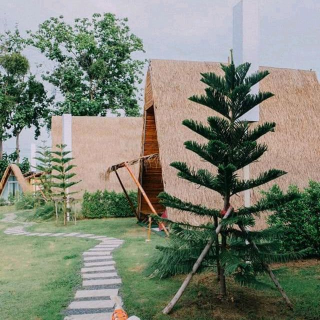 นอนกาญนะ Camp&Cafe’