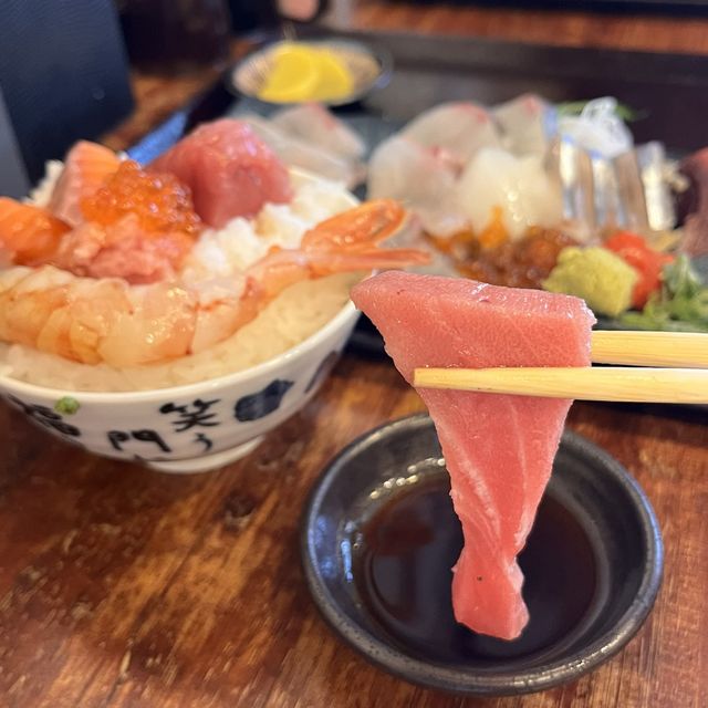 大人気！コスパ最強の豪華海鮮ランチ