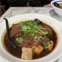 厚福街新開米線鋪．台灣藥膳米線