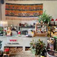 โต๊ะแดง บ้านอาจ้อ ร้านอาหารในบ้าน