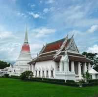 องค์พระสมุทรเจดีย์