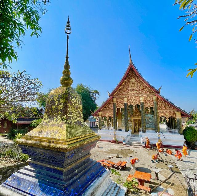 Wat Mahathat: Timeless Tranquility Unveiled