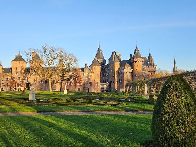 【2024】德哈爾古堡：荷蘭最大最華麗的城堡，絕對值得一遊！