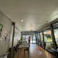 แนะนำร้านอาหารและคาเฟ่เชียงใหม่ 💚🥪