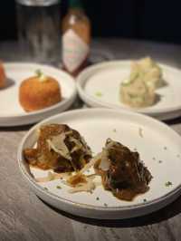 The Oyster House新店更舒適更美味～
