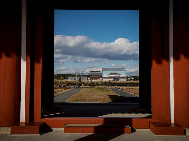 Suzakumon Gate