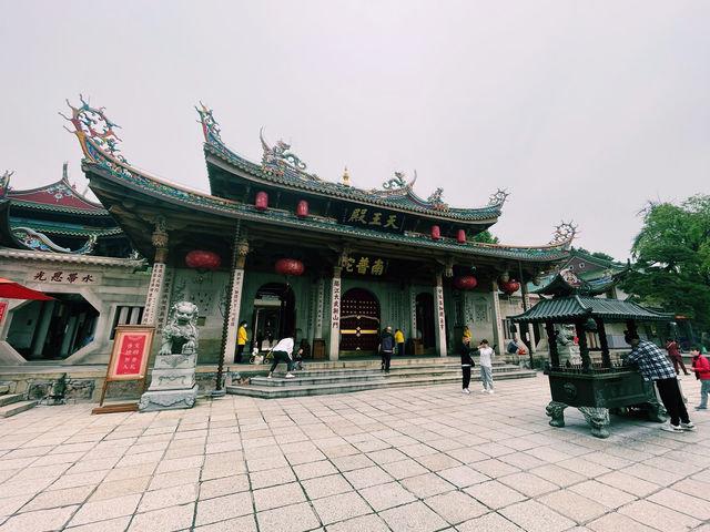 A Day in Nanputuo Temple@Xiamen, China