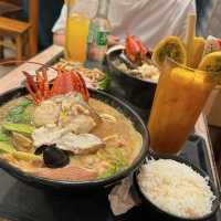 油麻地有間勁足料的泡飯