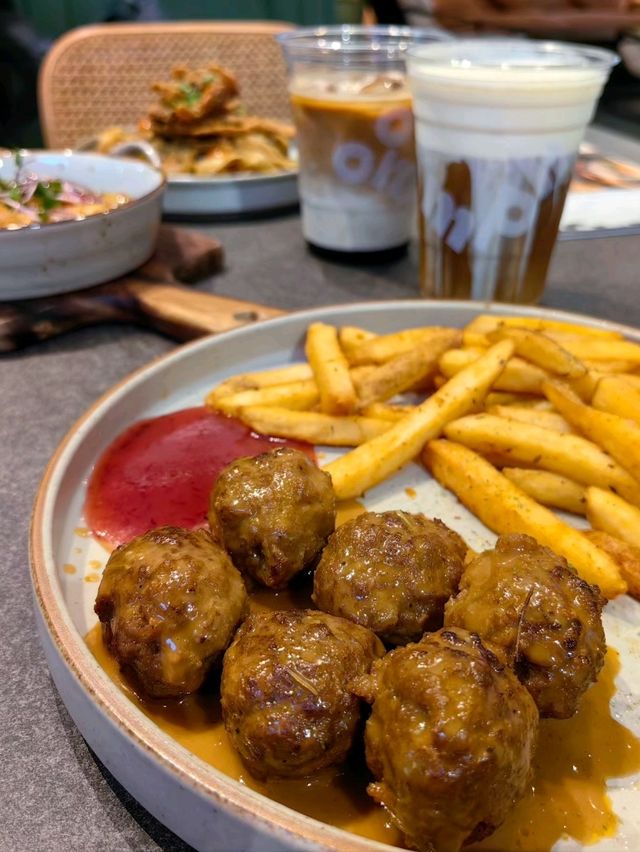Oomph Cafe in Bukit Jalil Worth Revisiting