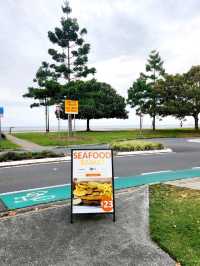 Sandgate's Popular Seafood Cafe 🇦🇺
