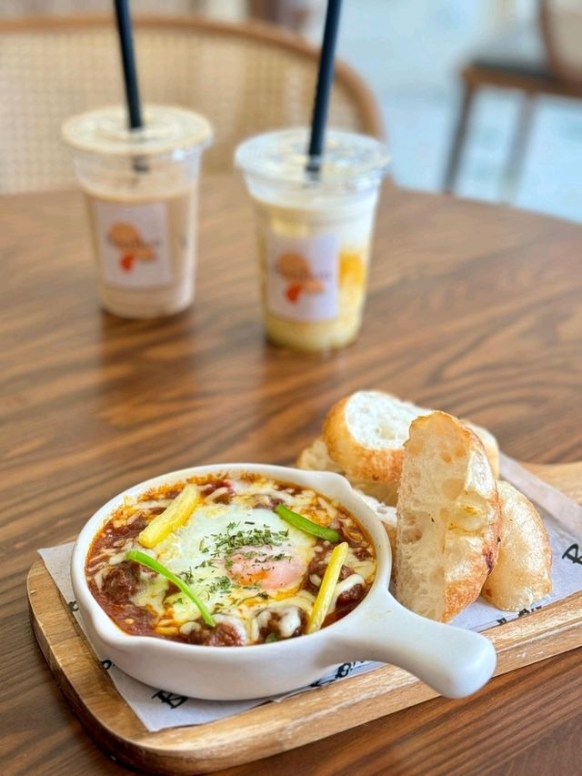 Aesthetic Cafe
