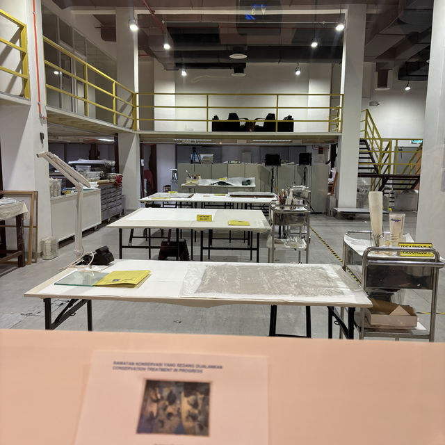 a place for art lovers - balai seni negara