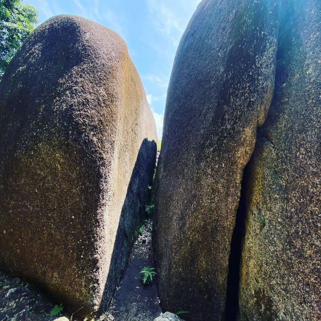 鬼岩公園