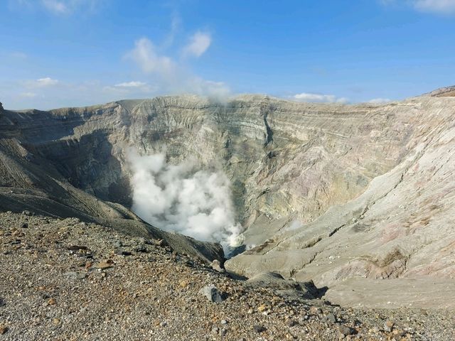 🌏環遊世界🌐慶幸一睹靜態・阿蘇中岳火山口