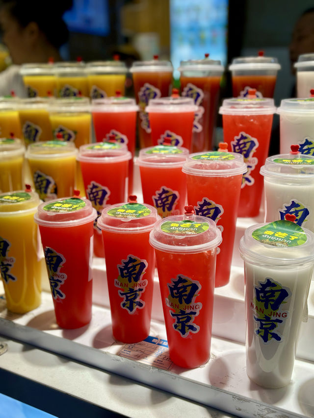 【南京】老張興小吃城：品嘗南京地道小吃的一站式體驗