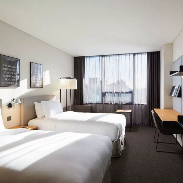 Glad Hotel Mapo: Where Contemporary Style Meets Seoul's Heartbeat