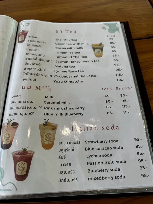 タイ🇹🇭クラビ　❤️🐅や🐘あと触れ合えるカフェ🍽️