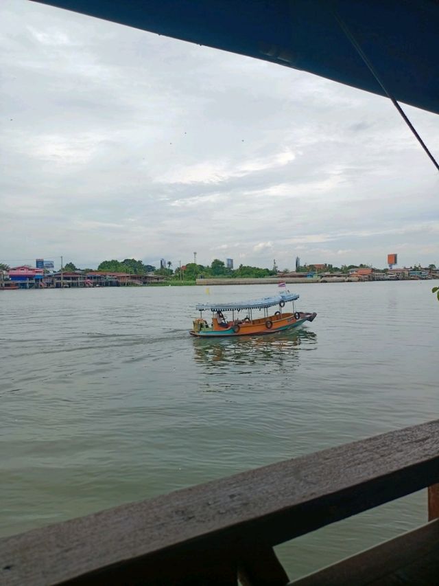 ทริปไหว้พระนนทบุรี