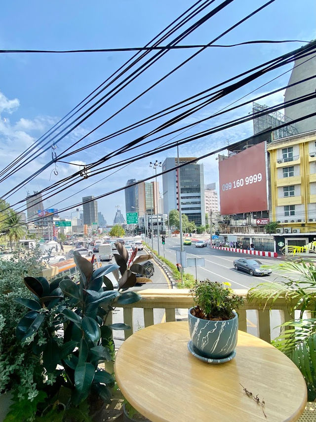 📍 Maithe (ไมที)