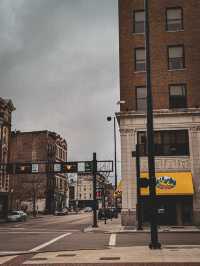 Exploring the Vibrant Heart of Cincinnati: Downtown Strolls