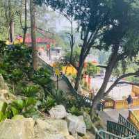 160 years old! Centipede Temple on Seremban Hill 🐛 🗻