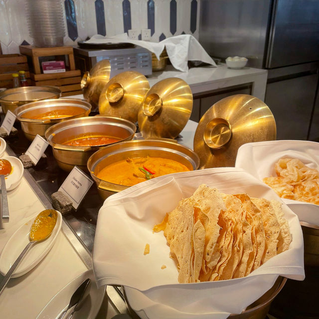 黃金海岸酒店自助餐：豐富美食，與朋友享受美食和閒聊