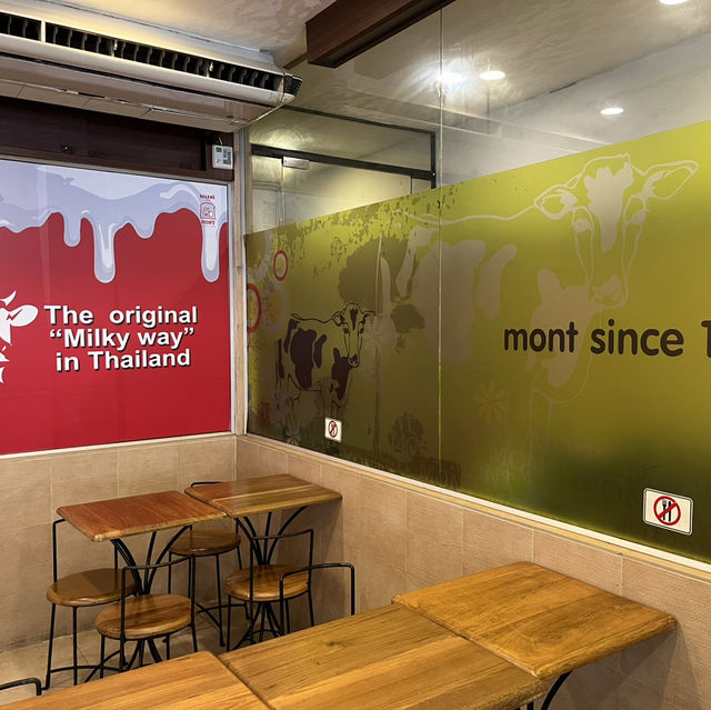 ร้านขนมปังปิ้งเจ้าดัง น้ำซอสจัดเต็ม