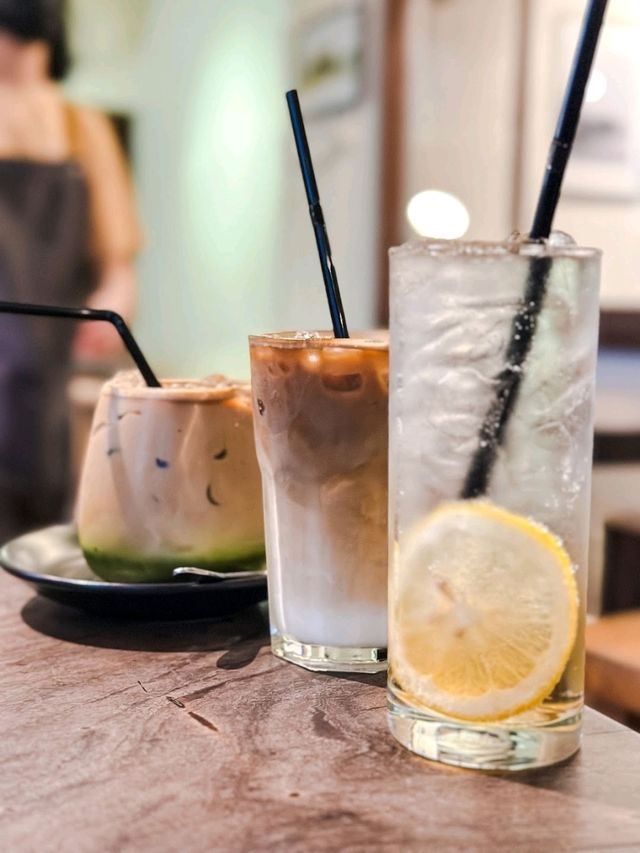 Firefly Jetty Cafe