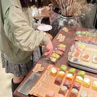 【東京・新大久保】一軒家を改装して作られた路地裏にある隠れ家カフェ☕️