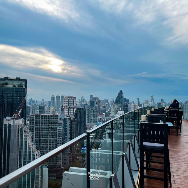 ไปนั่งชมพระอาทิตย์ตกบน Rooftop กัน!!!