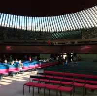 🕍🌌 探索聖殿廣場教堂：芬蘭的奇蹟建築🇫🇮⛪
