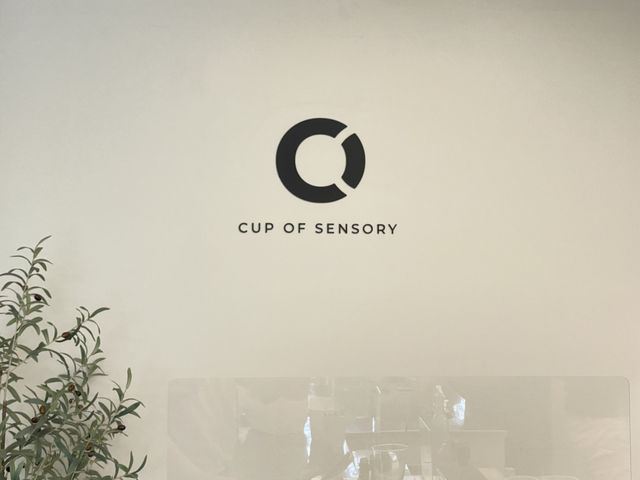 COS (cup of sensory) คาเฟ่เอกมัยหน้าท้องฟ้าจำลอง
