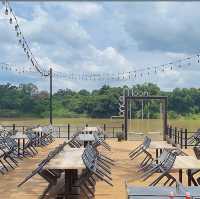 Mong Moon - ร้านอาหารบรรยากาศดีริมแม่น้ำมูล