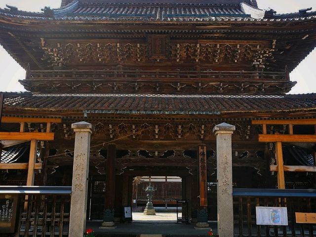 【城端・井波】（富山県南砺市　旧国名：越中）
