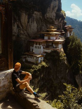 🐅Tigers Nest Monastery: Bhutan’s Cliffside Marvel
