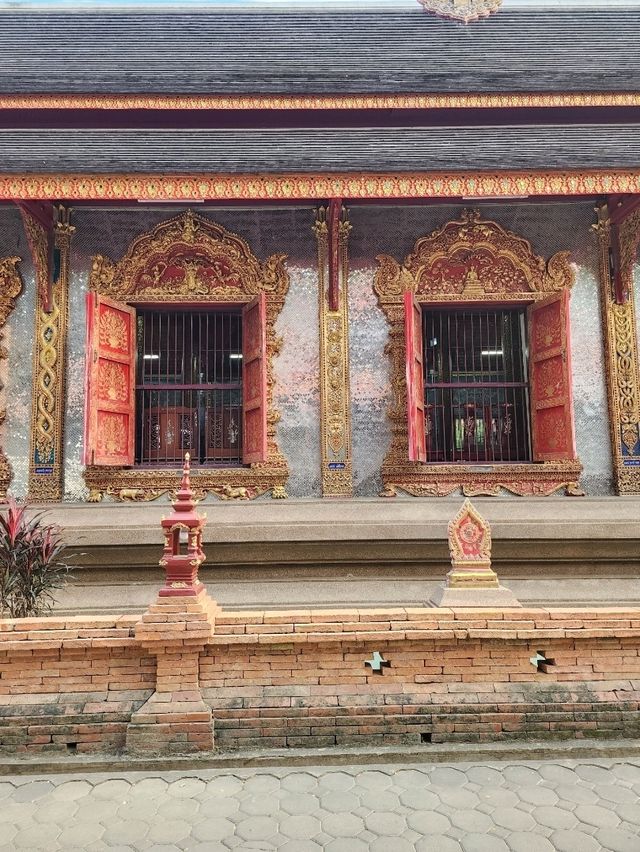 【チェンマイ】ピン川沿いにあるお寺 Wat Chai Mongkhon