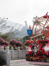 เดินถ่ายรูปที่ Ngong Ping Village 