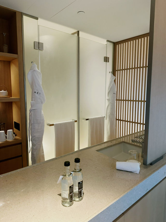 홍콩 속의 일본, 젠(zen)스타일의 ‘AKi hongkong’ 🏨💕