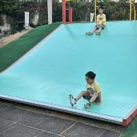 【 沖繩親子遊。大型市區公園 】