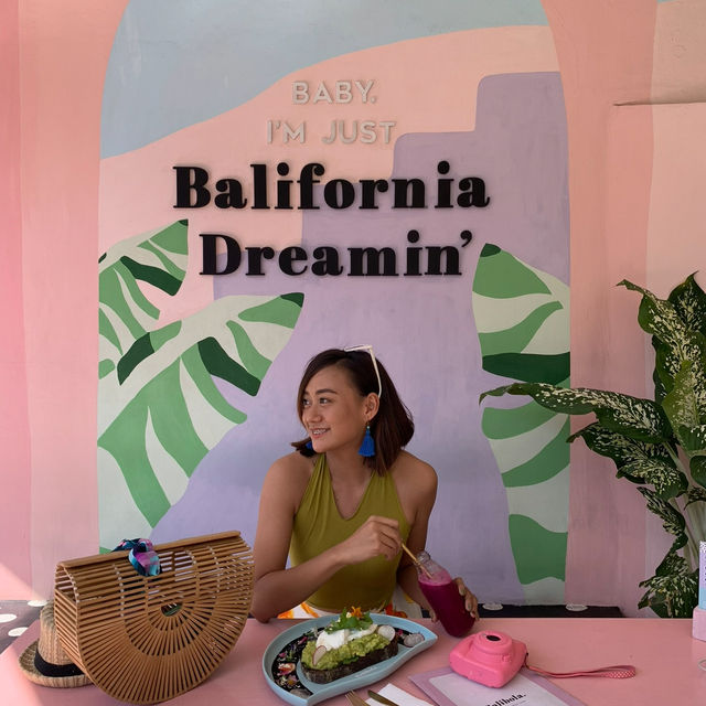 Balifonia Dreamin’ at Bali Bola Cafe 🇮🇩🍃🌸
