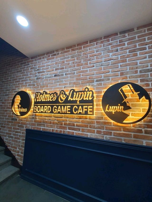 친구, 연인, 가족과 함께 신나는 보드게임 한 판! 홈즈앤루팡 🎲✨