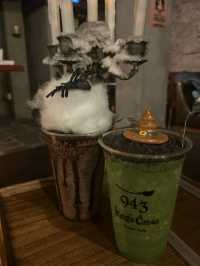 홍대 943🕶 킹스크로스👖 cafe 해리포터카페