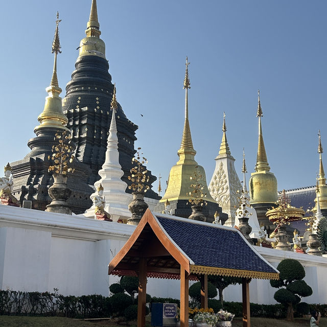 🛕เสริมสิริมลคลคู่รัก “วัดบ้านเด่น” เชียงใหม่