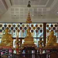 วัดเสมียนนารีพระอารามหลวง
