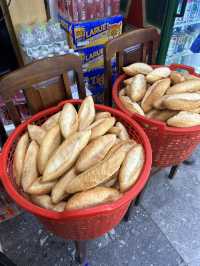 🥖ร้านอาหารเช้าฮอยอัน Bánh Mì Phượng🥪