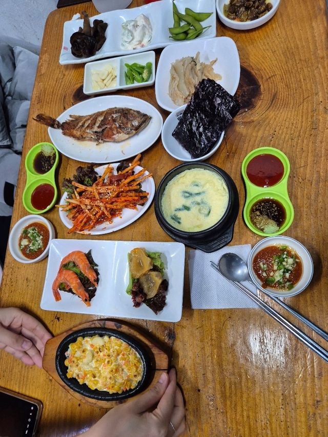 🍣 겨울바다가 제철생선이 한상가득한 금정역 묵호항세꼬시 🍣