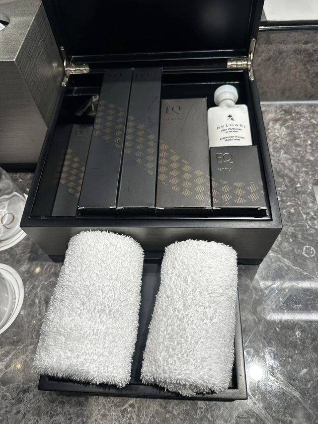 Unforgettable Stay at the Most Luxury 5 Star Hotel