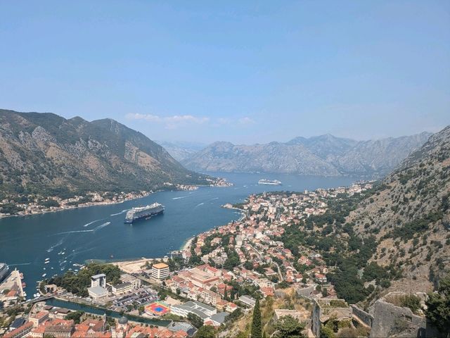 コトル城からの景色