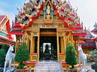 泰國曼谷湄南河畔著名古跡皇家寺廟景點：Wat Sai Mai，金黃色華麗寺廟建築群，適合打卡拍照📸冥想